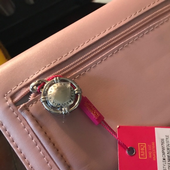 Wallet - Picture 2 of 2